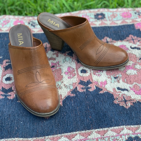 Vintage MIA brown clogs - Picture 2 of 4